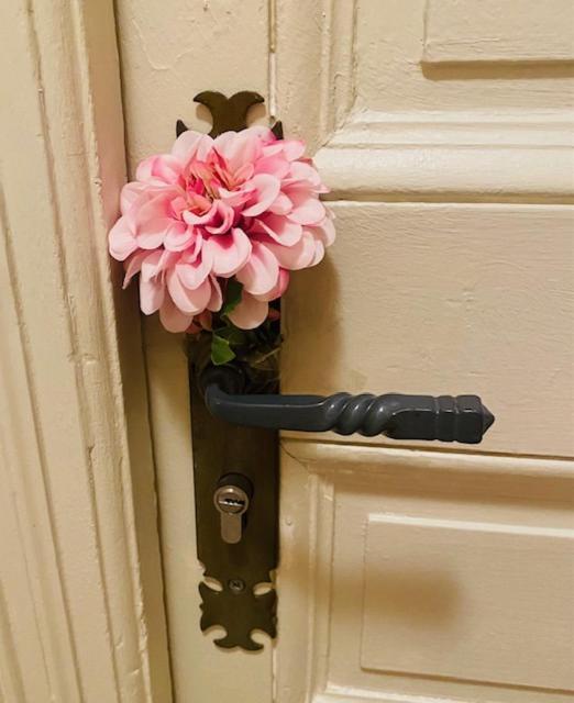Ferienwohnung Les Fleurs Astoria Menton Exterior foto